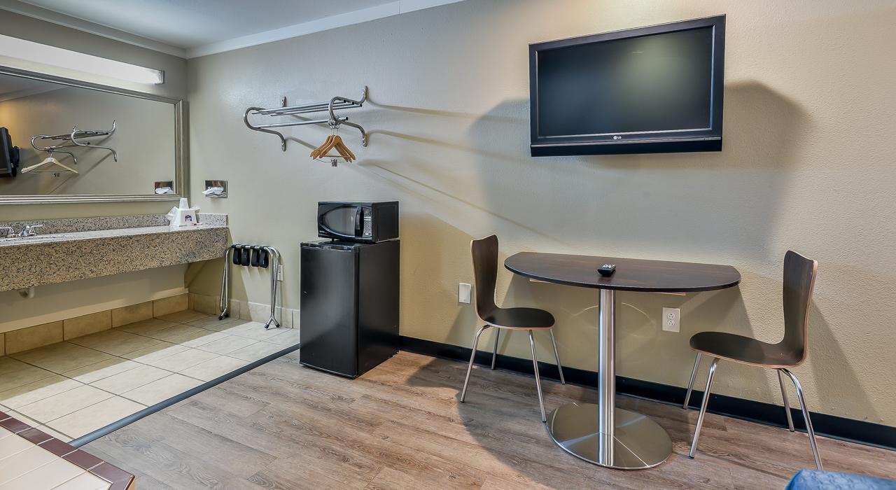 Budgetel Inn And Suites Raleigh Bagian luar foto